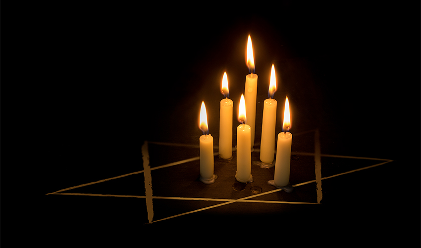 הדלקת נרות ביום הזיכרון לשואה ולגבורה fermate depositphotos.com
