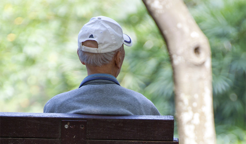 אדם קשיש, אילוסטרציה photoncatcher63-depositphotos.com