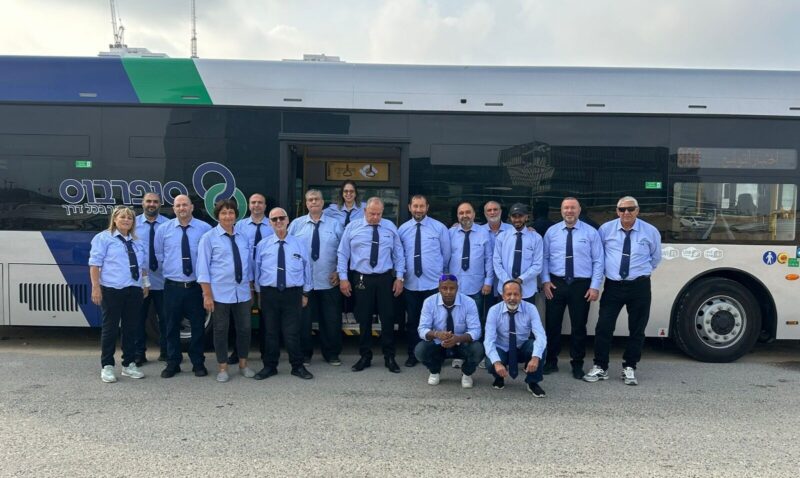 נהגי סופרבוס, צילום יחצ