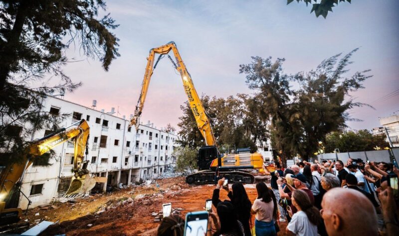 הריסת שנקר 10-14, קרסו נדל"ן, צילום NEO Media